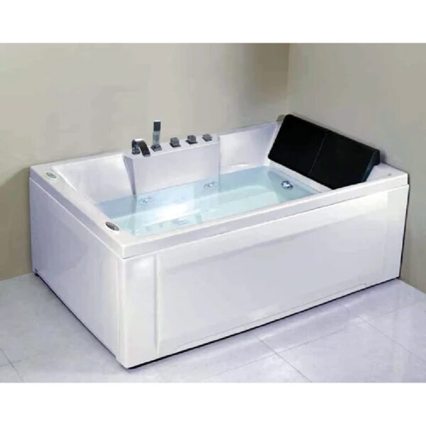 JACUZZI